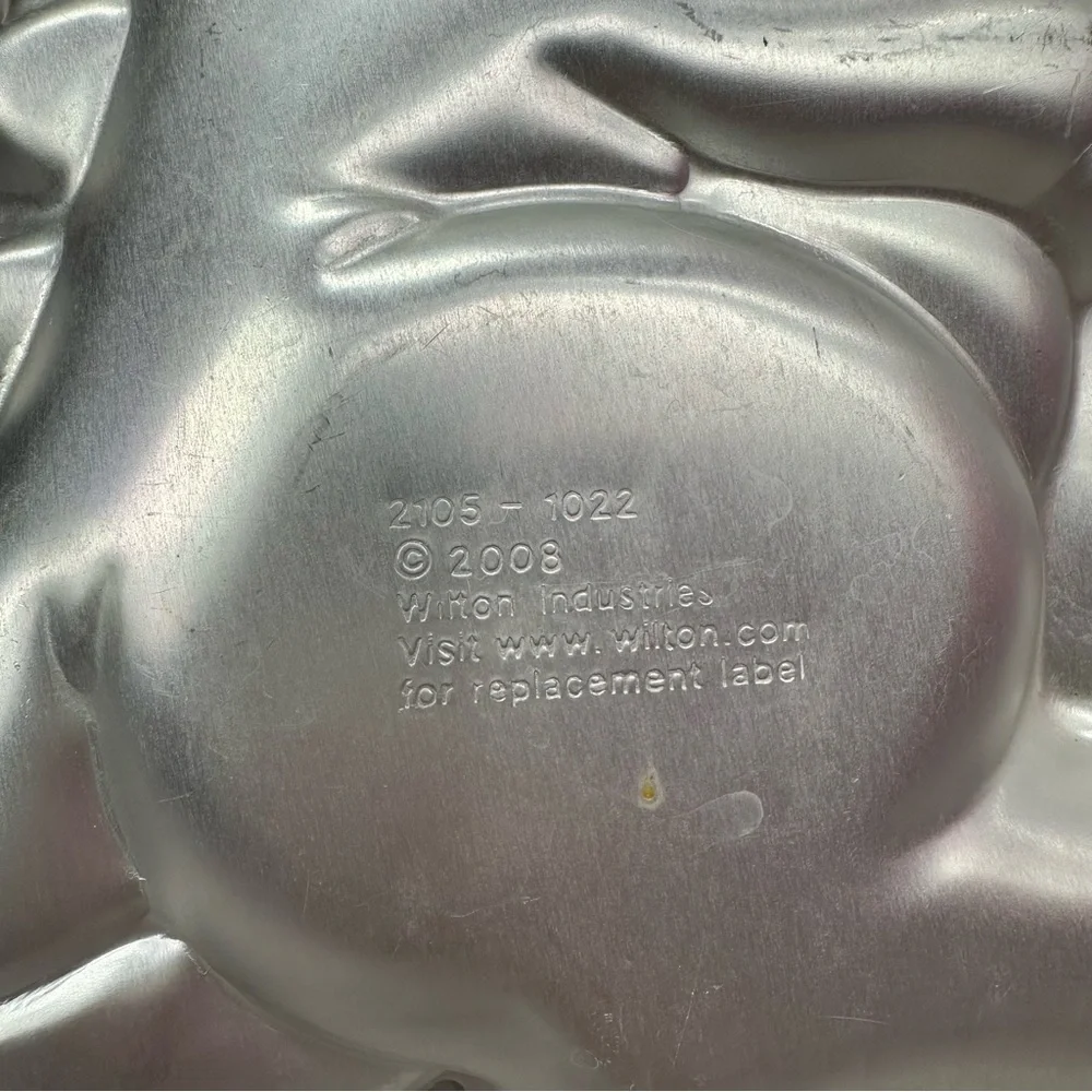 wilton 2008 Silver Dinosaur Cake Pan 2105-1022 birthday celebration holiday